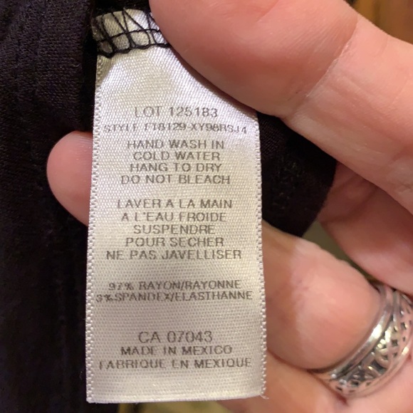 Fun graphic tank - Picture 4 of 4